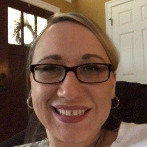 Meet your Posher, Caroline